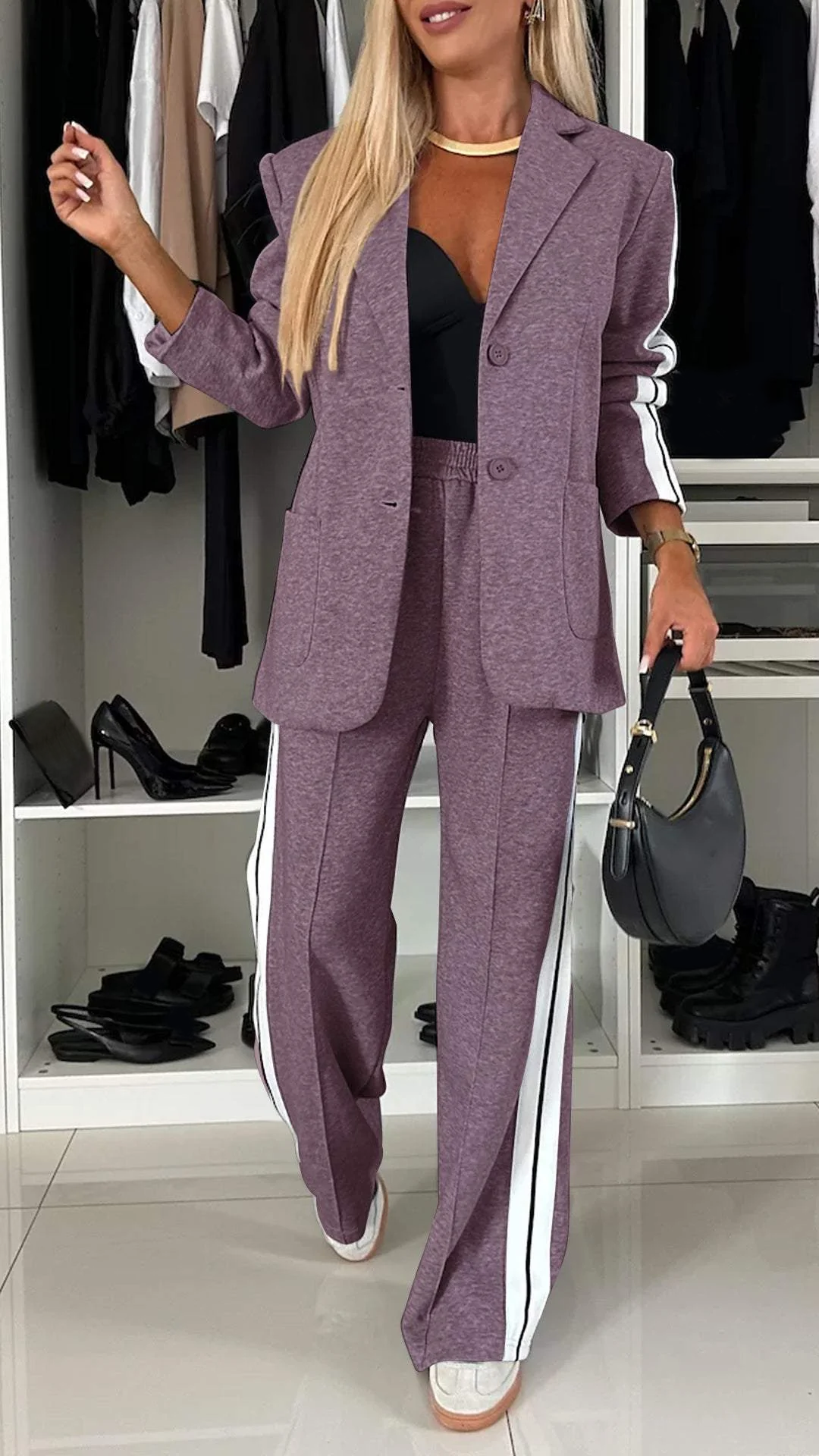 Tenue de bureau élégante et décontractée pour Alice
